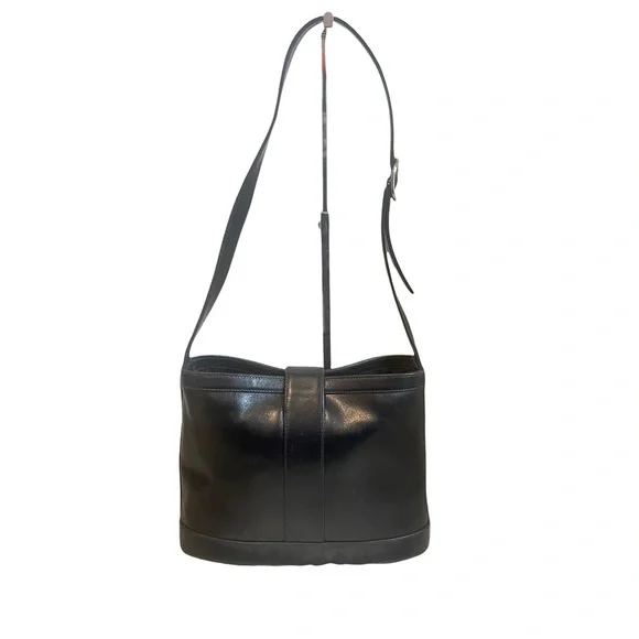 Vintage Gucci Monogrammed Bucket Bag - Picture 7 of 13